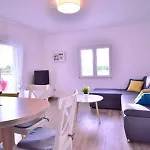 Dinko Villa