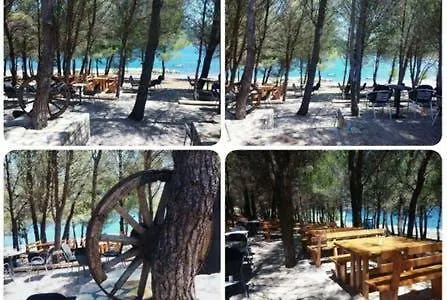 ヴィラ Dinko Pridraga